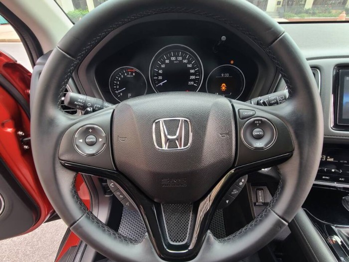 Honda HR-V 1.8AT 2021 bản L đỏ cam nhập khẩu